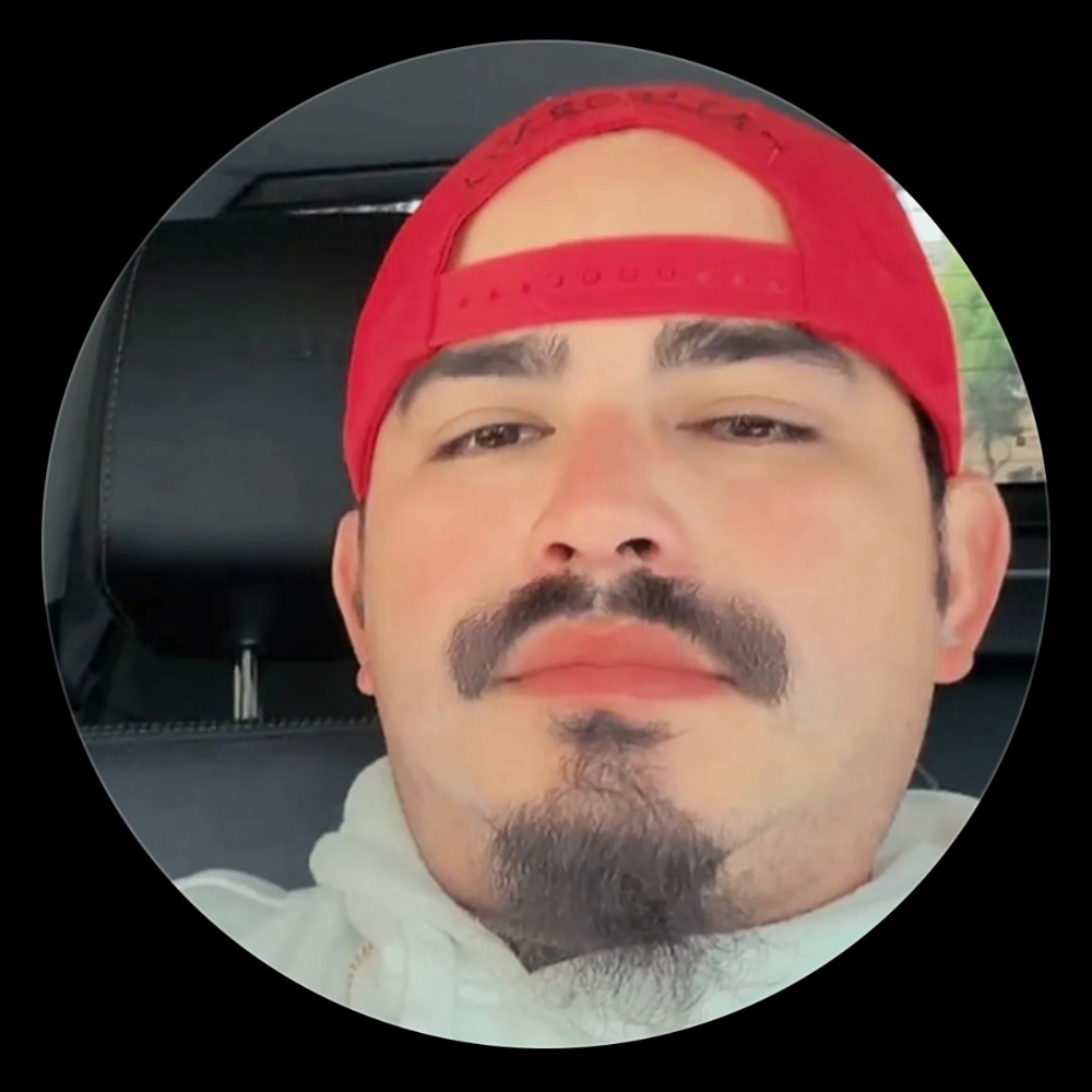 Gustavo B